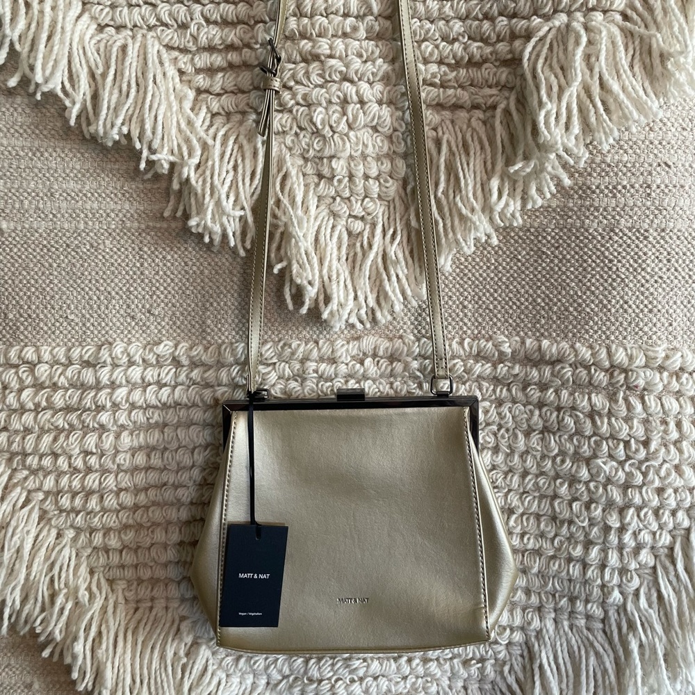 Matt & Nat soft gold purse crossbody